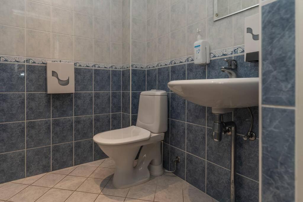 Pueha Vaimu Kuelaliskorter Tallinn Extérieur photo